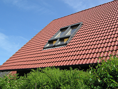 Velux Doppelfenster mit Außenrolladen