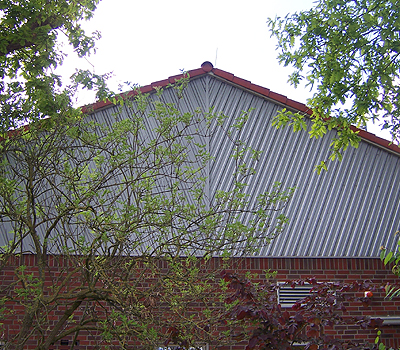 Fassade mit Blech